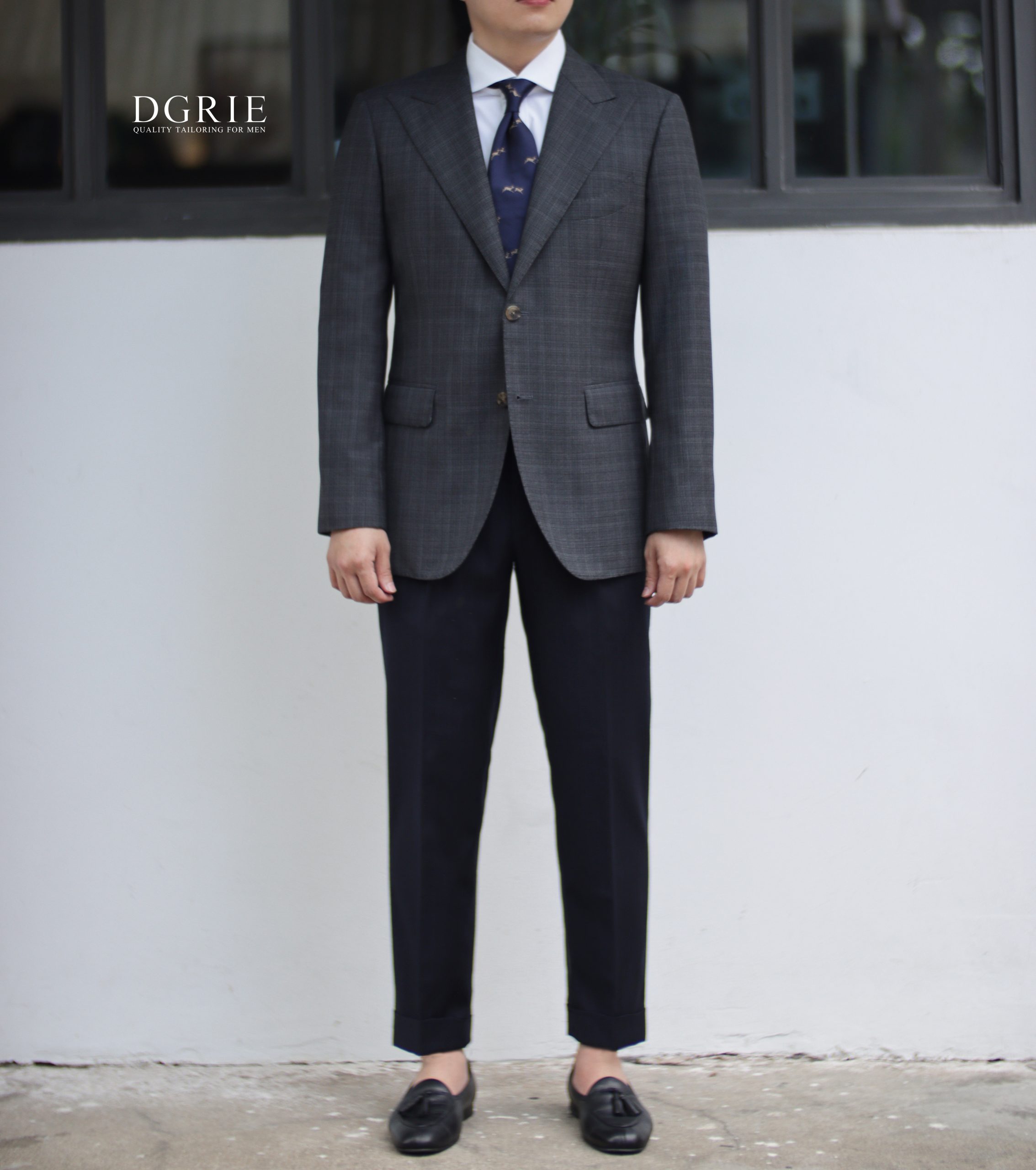 ตัดสูท SMART CHECK DARK GREY SUITS