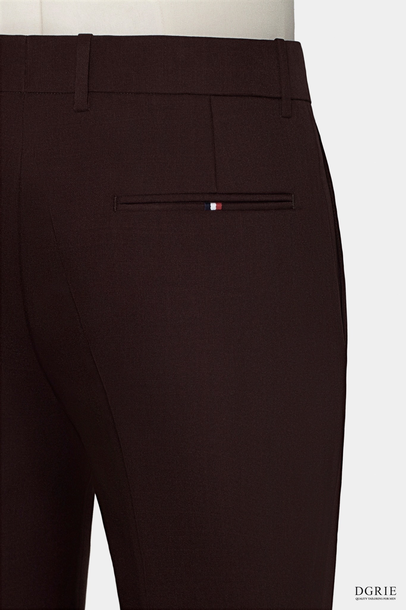 กางเกงสีแดง DGRIE PLAY Mahogany Pants