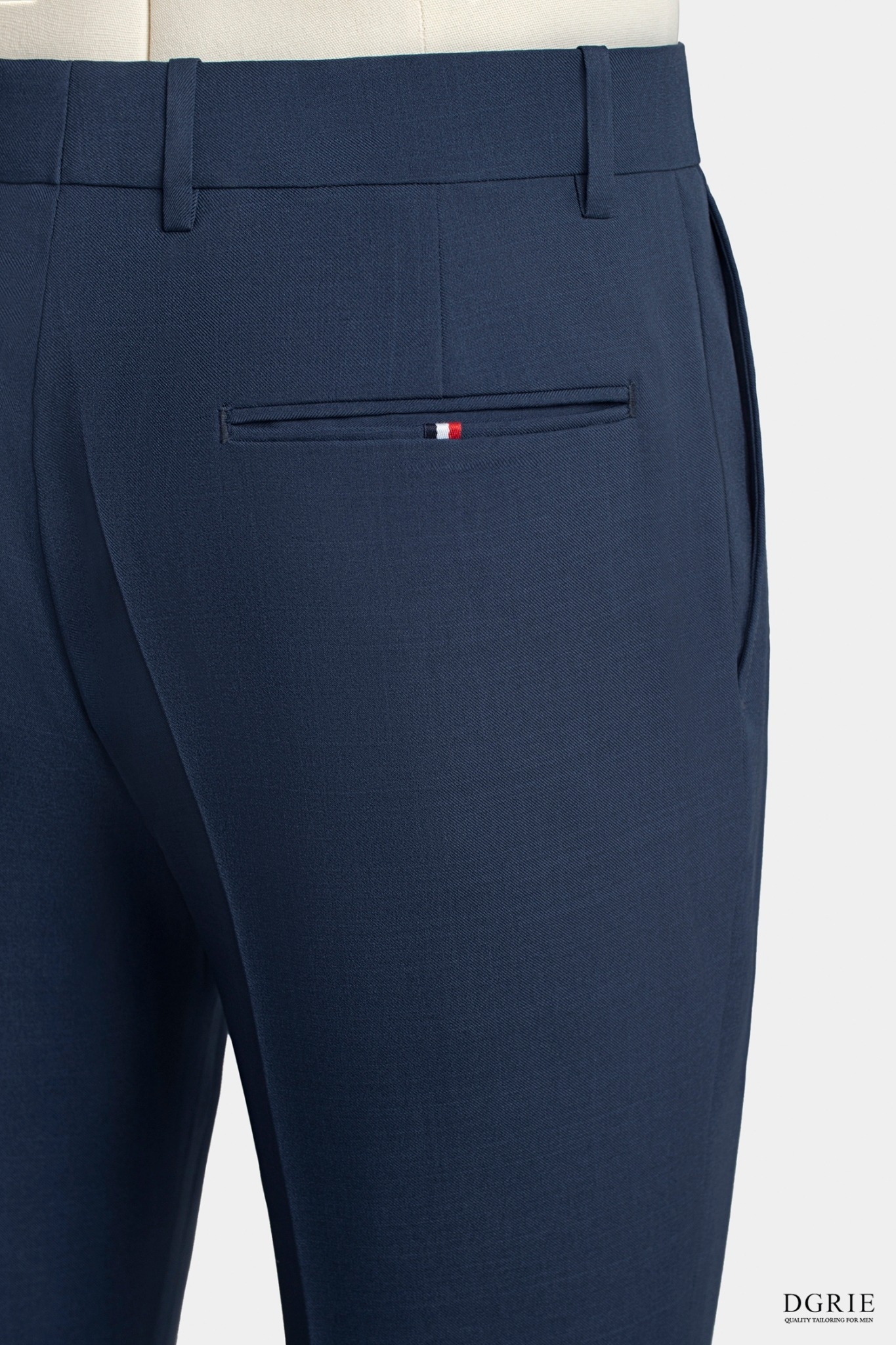 1C3ED09B-D19F-4DC9-8248-190CEE0C4E34 DGRIE PLAY - กางเกงสีน้ำเงิน Slim fit Wool Admiral Blue