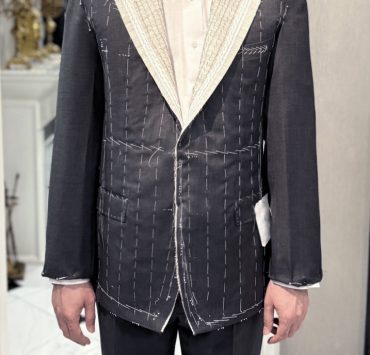 ตัดสูทหางม้า Dark Grey Full Canvas Suits โครงสร้างหางม้าทั้งตัว