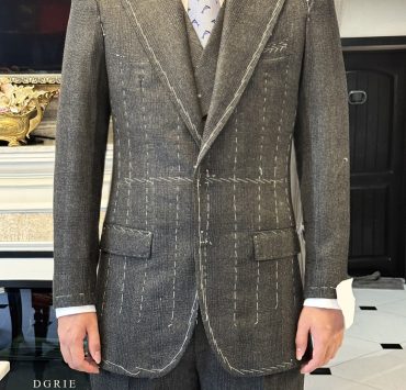 ตัดสูท ลายตาราง DGRIE Fitting Grey Check Flannel 3 piece Suits