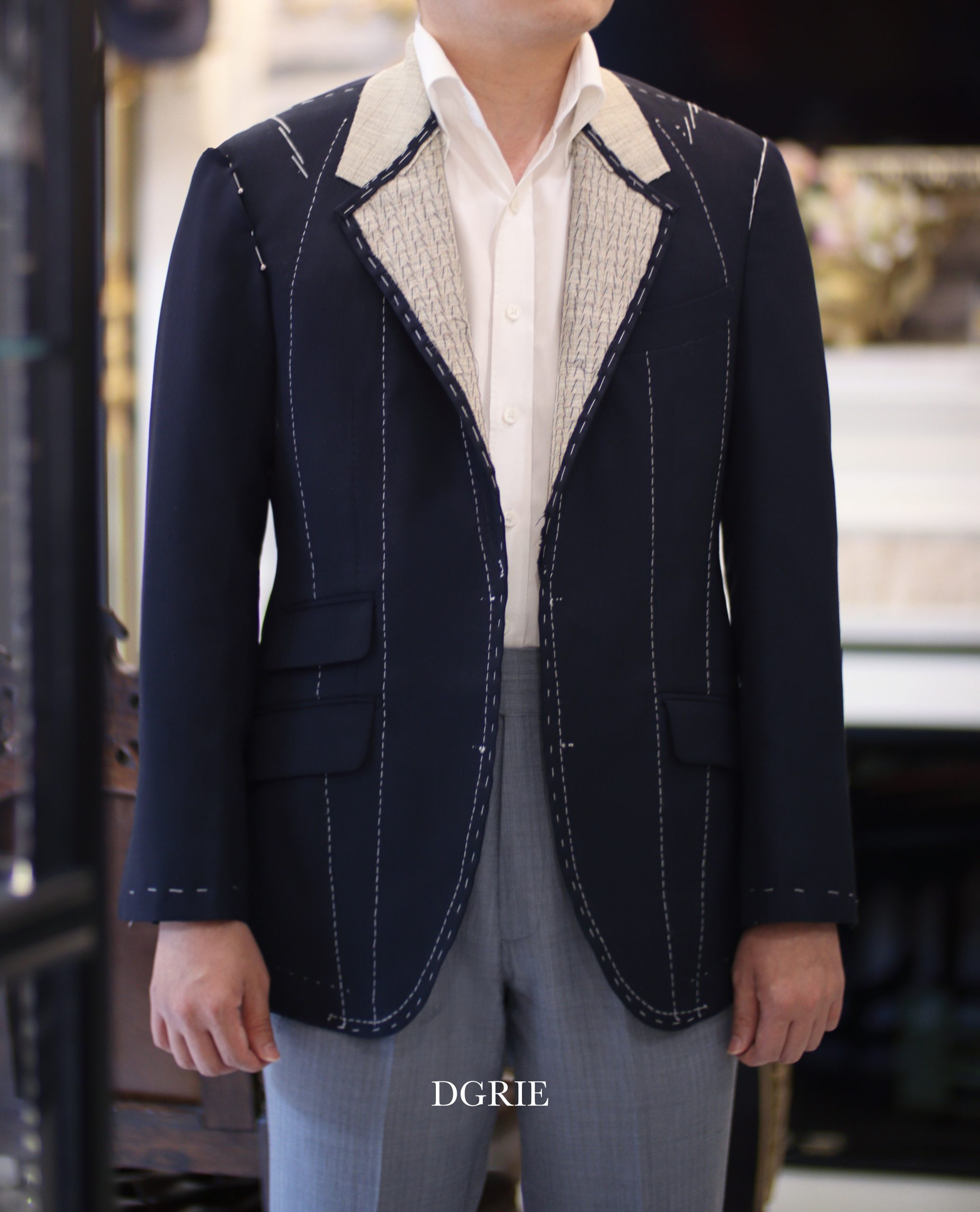 ตัดสูทหางม้าสีกรม DGRIE NAVY FULL CANVAS - Classic Notch