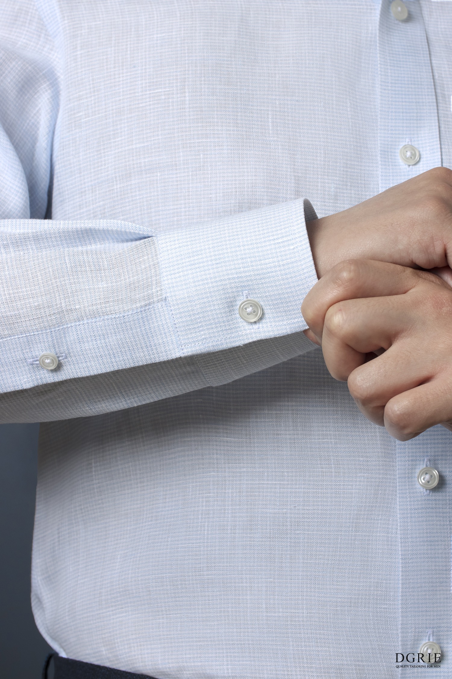 IMG_8227 2 เสื้อเชิ้ตลินิน Button down Linen Light cyan Blue Shirts