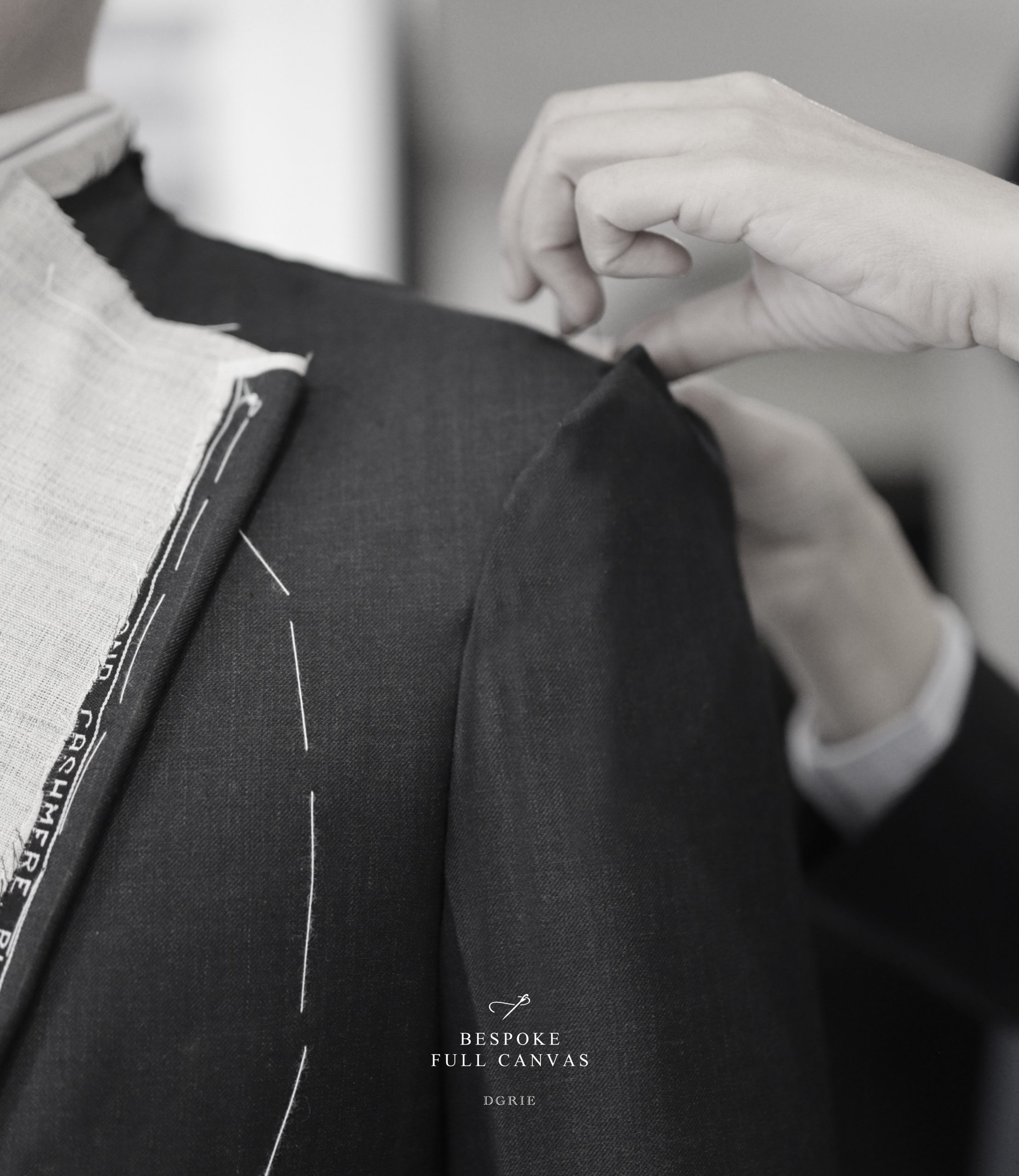 ตัดสูทหางม้า DGRIE Full Canvas Construction Suit