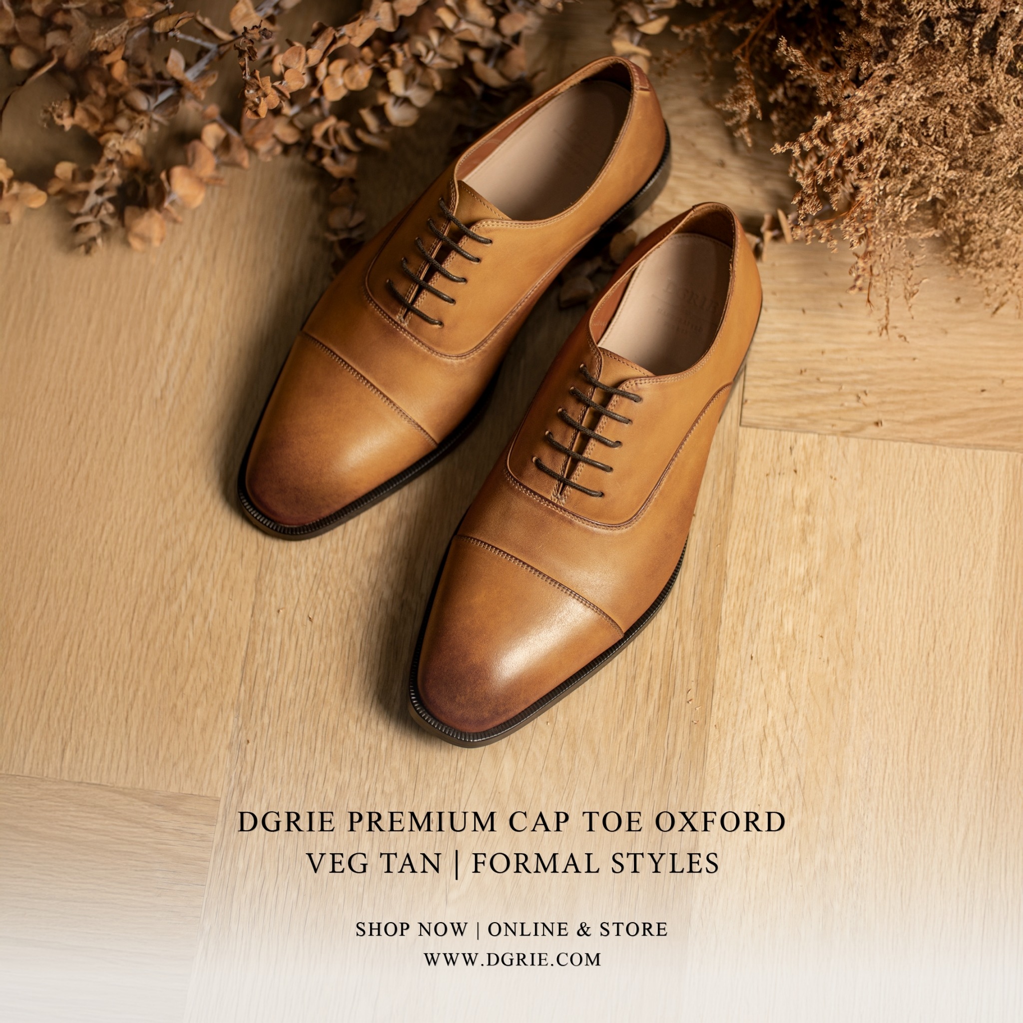 รองเท้าหนัง Veg Tan Round Cap Toe Oxford Shoes