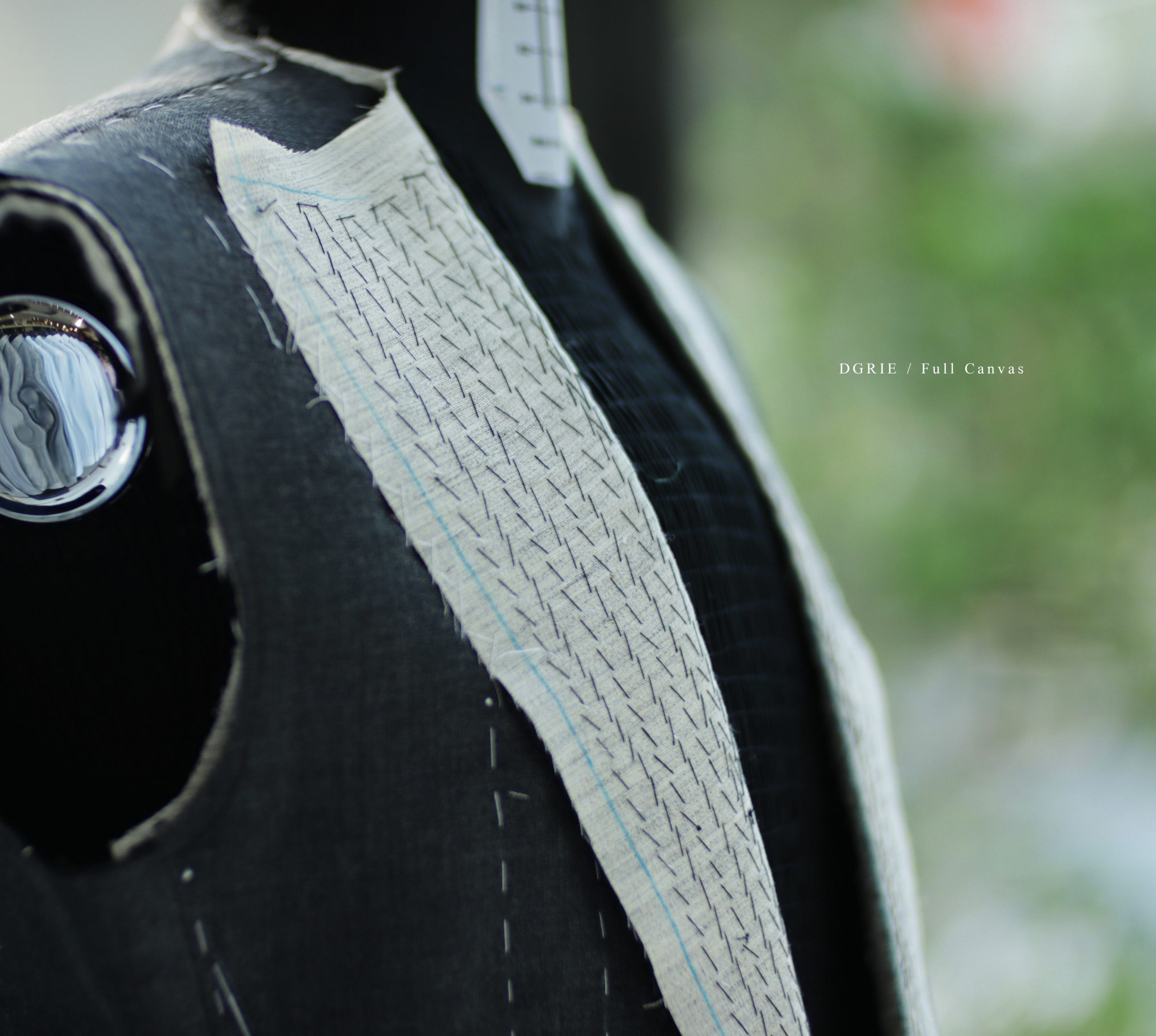 ตัดสูทหางม้า Floating Full Canvas Suits