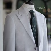 ตัดสูท Piacenza Silk : White Grey 59% Silk