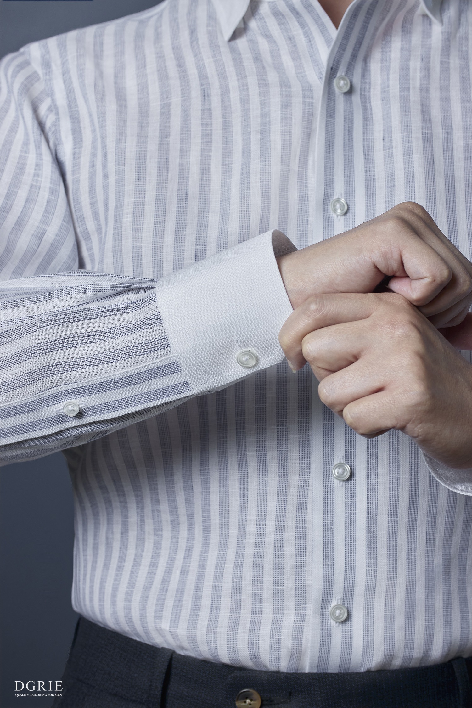 เสื้อเชิ้ตลินิน Casual Linen Navy Two Tone White Collar Shirts