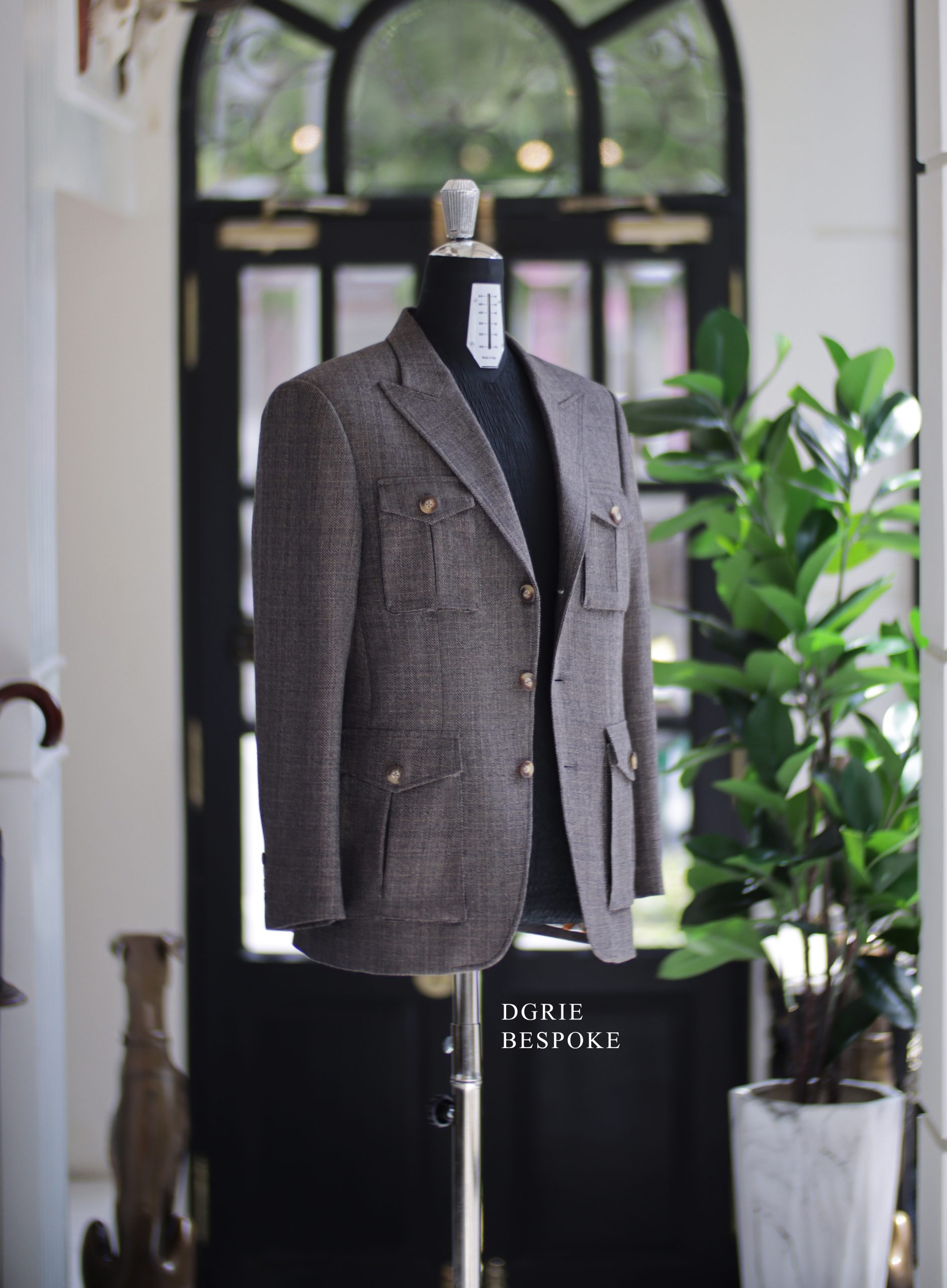 DGRIE Custom Flannel Safari x White Cotton Loose Fit Pleated Pants