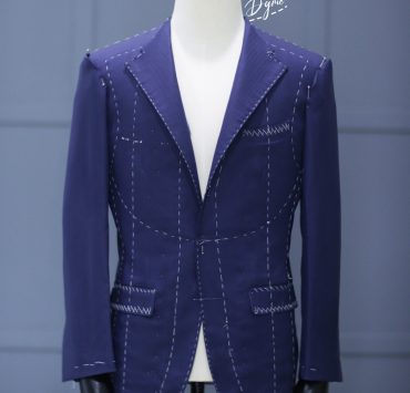 Fitting Stage : ตัดสูทสีน้ำเงินสี Navy Blue สไตล์คลาสสิค 15 Fitting Stage : ตัดสูทสีน้ำเงินสี Navy Blue สไตล์คลาสสิค