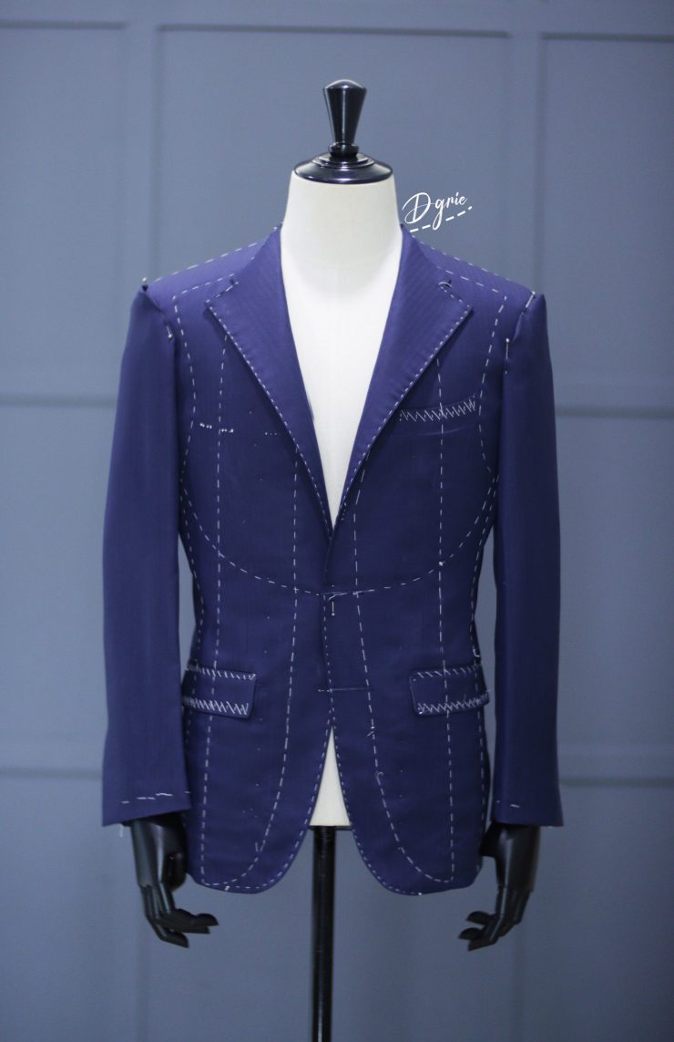Fitting Stage : ตัดสูทสีน้ำเงินสี Navy Blue สไตล์คลาสสิค