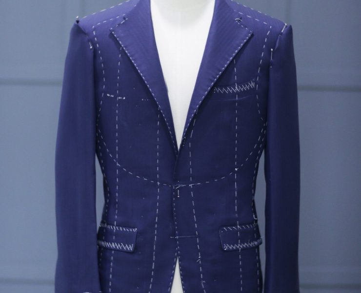 Fitting Stage : ตัดสูทสีน้ำเงินสี Navy Blue สไตล์คลาสสิค