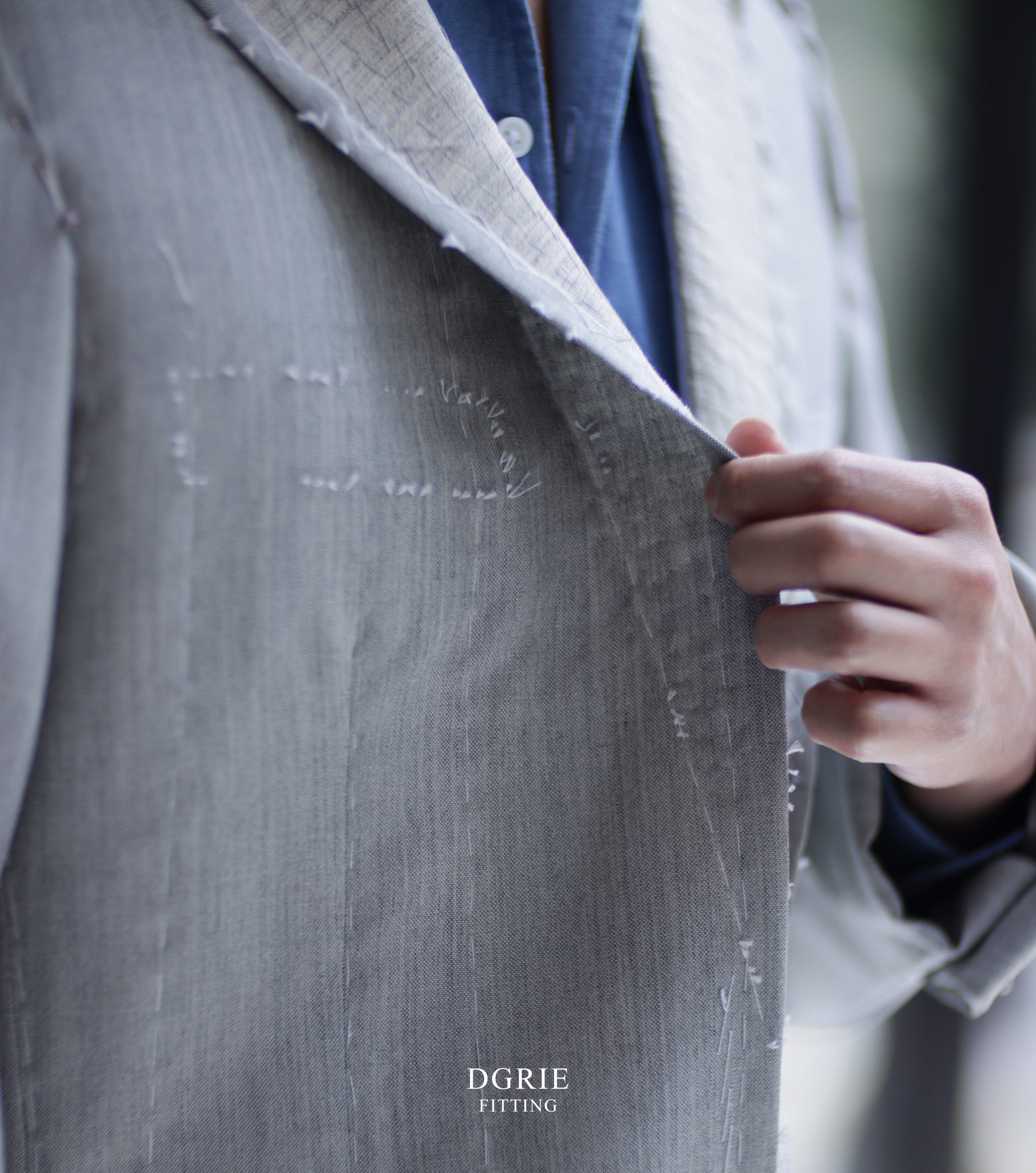 ตัดสูทหางม้า Fitting Light Silver Grey High-twist Full Canvas Suits