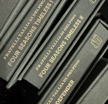 ตัดสูทผ้าอิตาลี DGRIE - Fratelli Tallia di Delfino