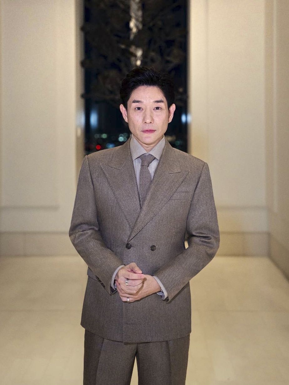 DGRIE Spotlight: Boy Peacemaker the sharp Caramel DB Suits