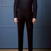 เสื้อเชิ้ตสีดำ Pure black wrinkle-free classic button-down shirt