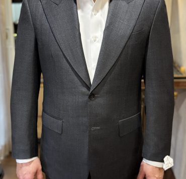 DGRIE ตัดสูทหางม้า Bespoke Full Canvas Peak lapel Grey Suits 14 DGRIE ตัดสูทหางม้า Bespoke Full Canvas Peak lapel Grey Suits