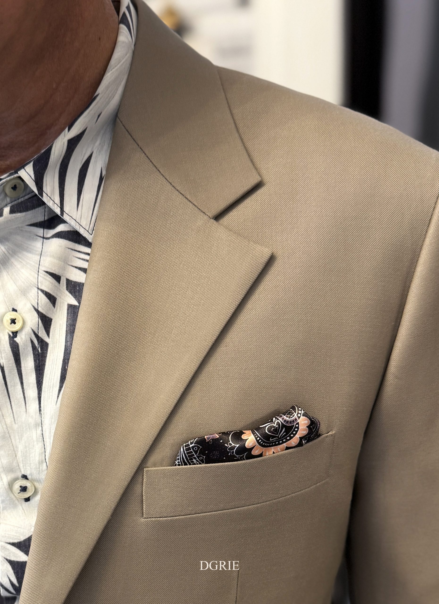 DGRIE BESPOKE - ตัดสูท Classic Khaki Classic Notch Lapel Suits