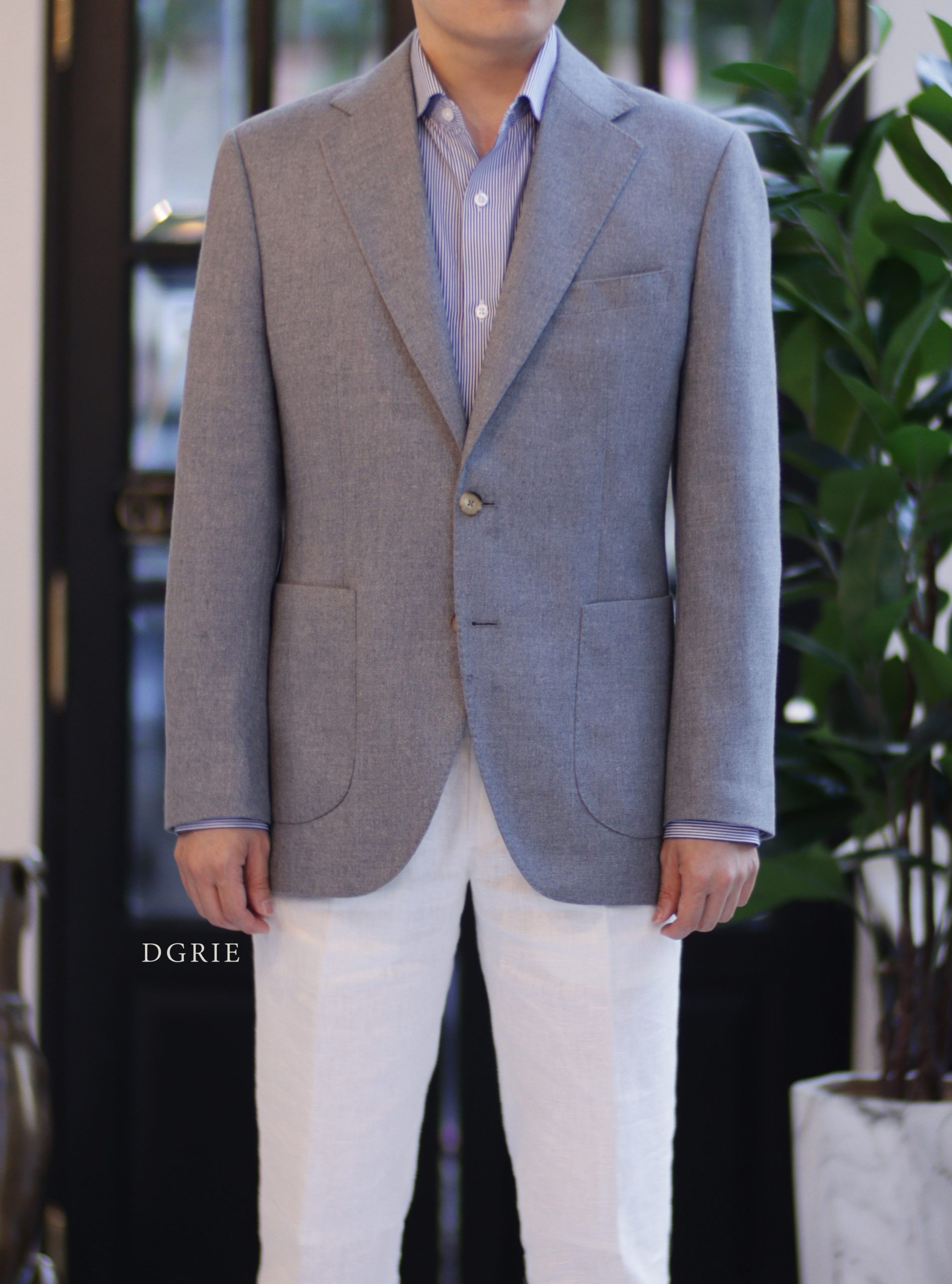 ตัดสูท Texture Grey Sport Jacket with white linen pants