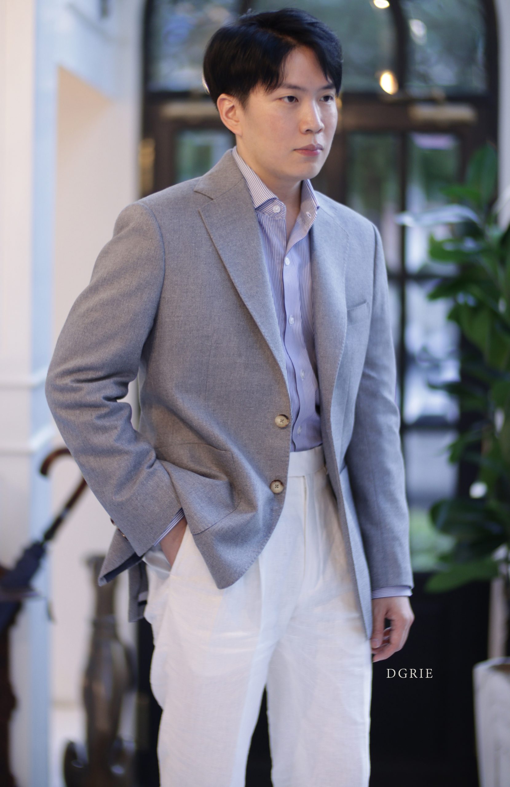 ตัดสูท Texture Grey Sport Jacket with white linen pants