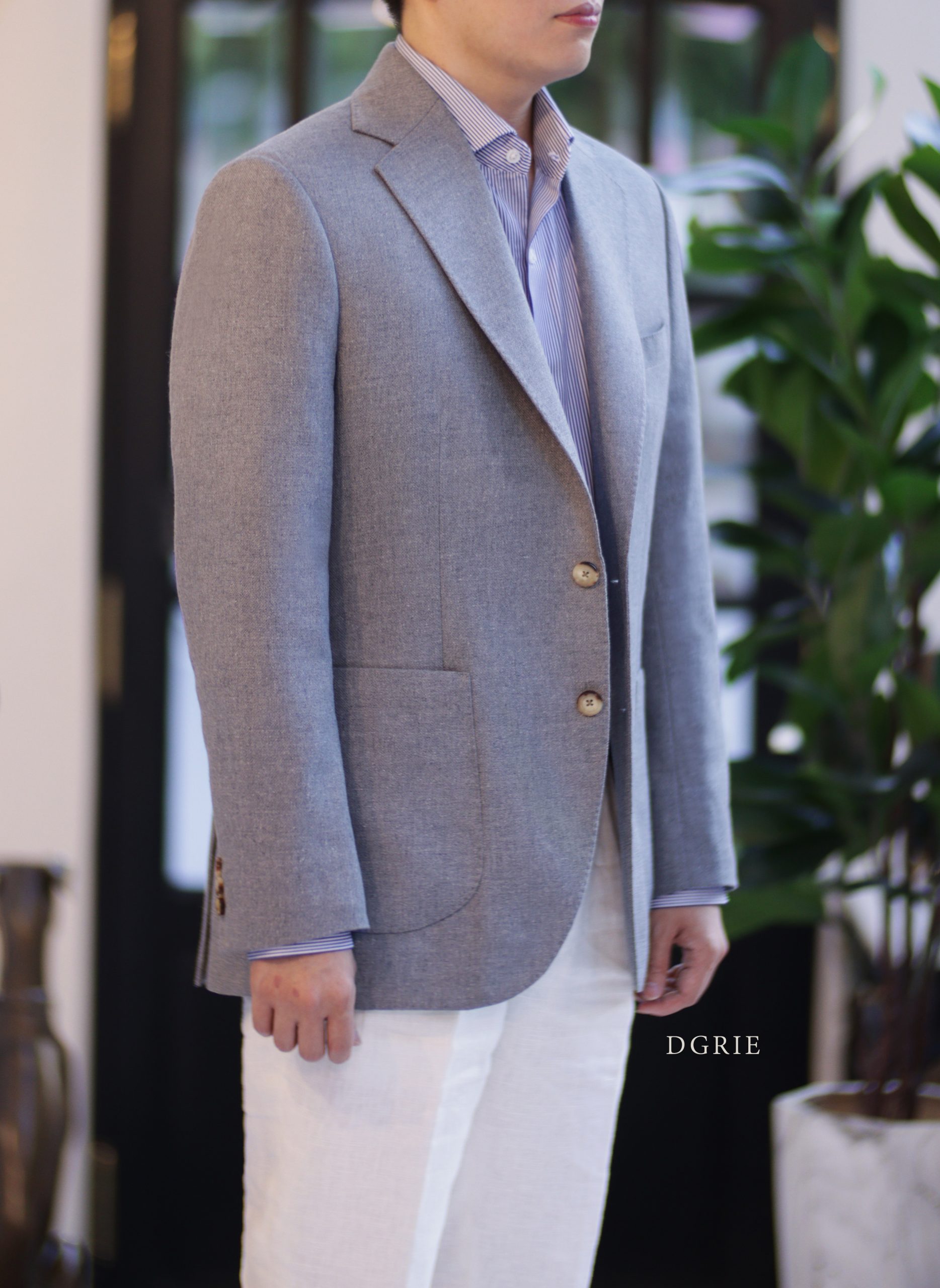 ตัดสูท Texture Grey Sport Jacket with white linen pants