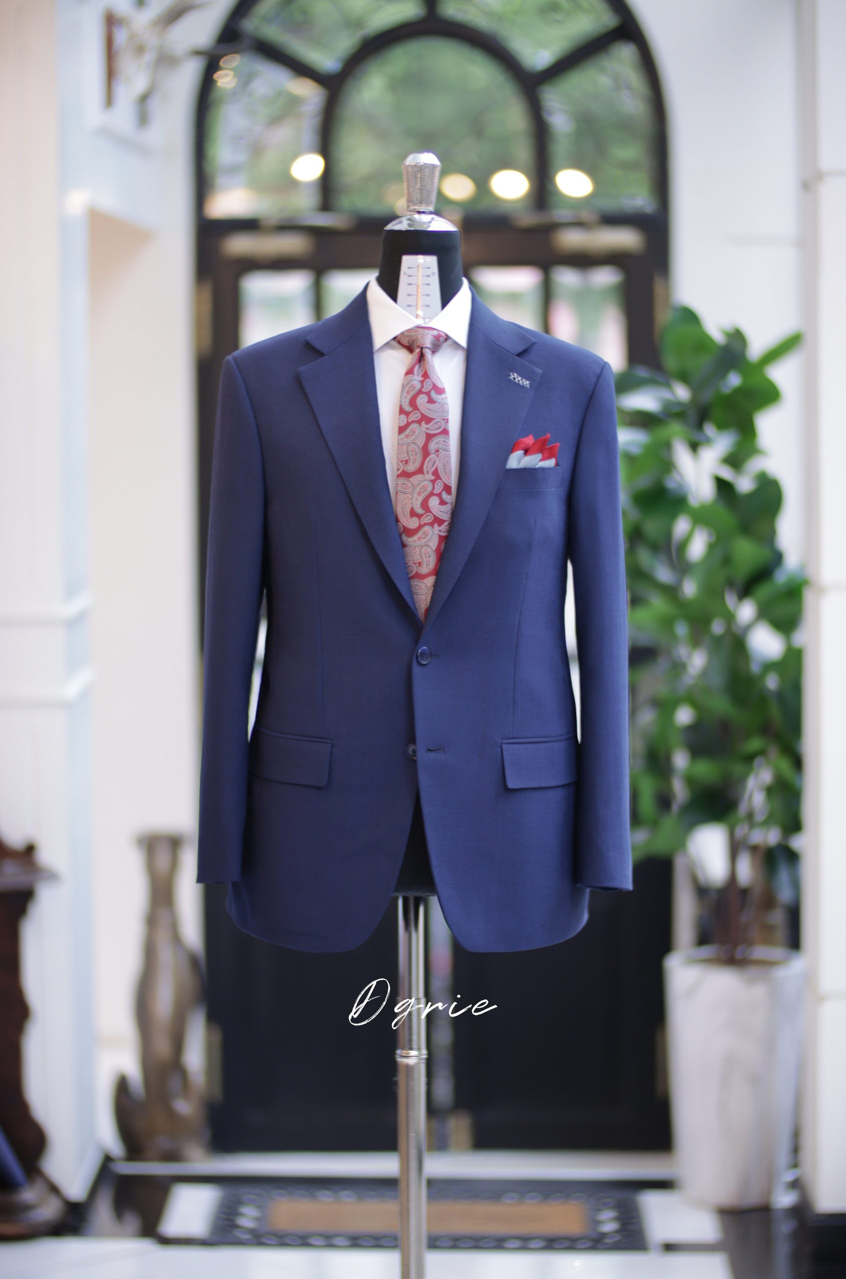 ตัดสูทหางม้าสีน้ำ CLASSIC NAVY FULLCANVAS SUITS