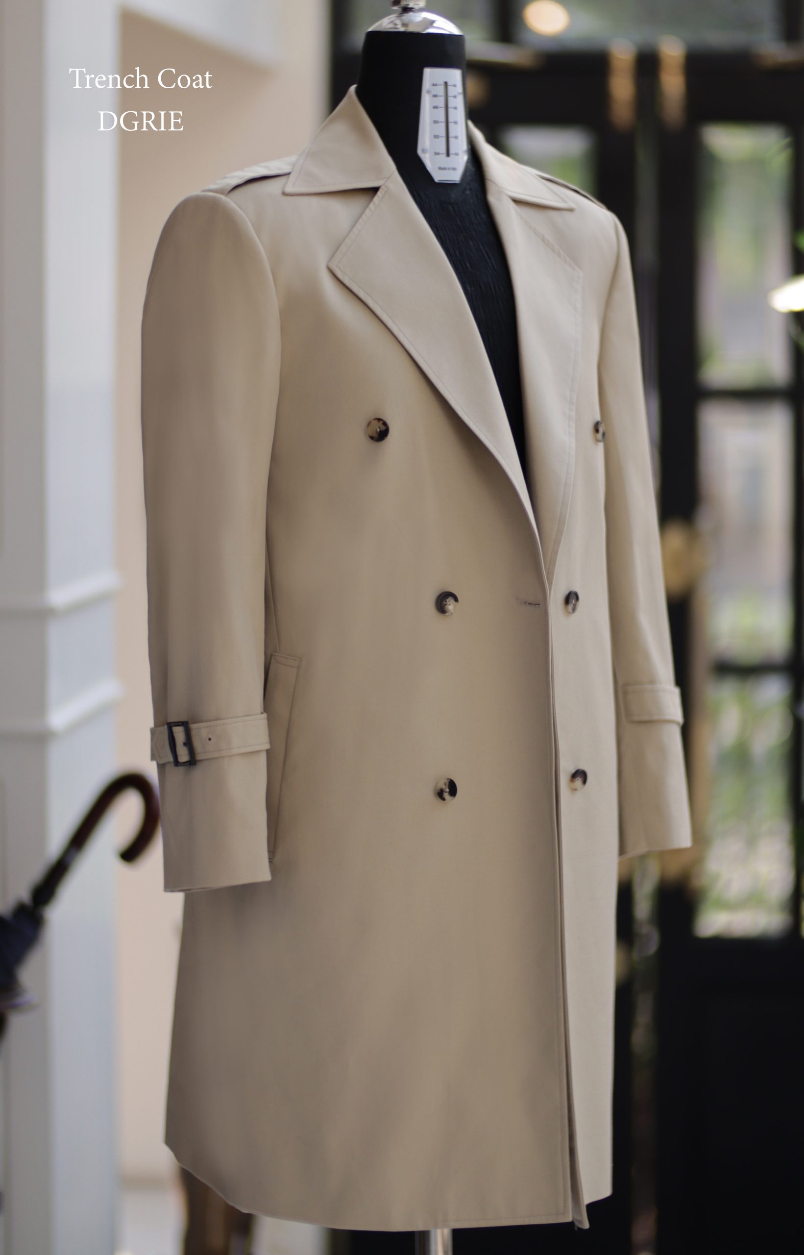 DGRIE ตัด Classic Trench coat แบบเรียบง่าย ปกคลาสสิค