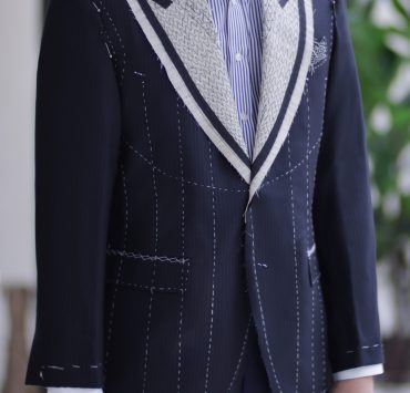 DGRIE - Fitting Classic Peak Lapel Full Canvas Suit