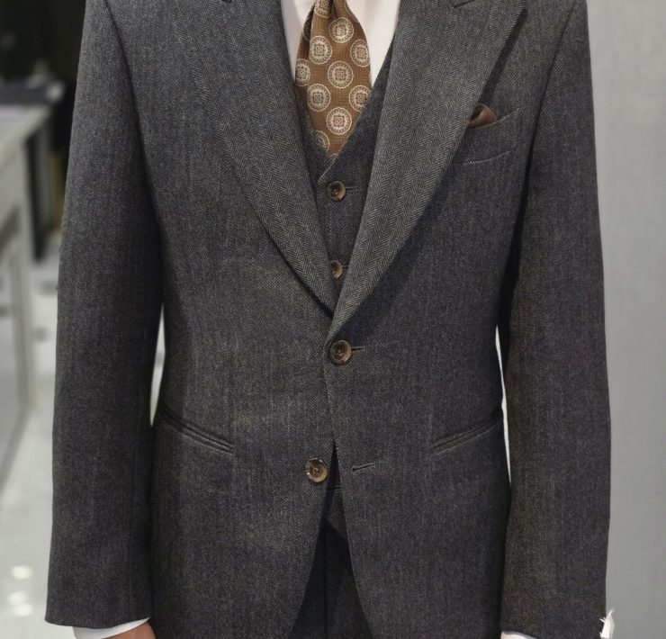 ร้านตัดสูท DGRIE FLANNEL WOOL 3 PIECE SUITS 14 ร้านตัดสูท DGRIE FLANNEL WOOL 3 PIECE SUITS