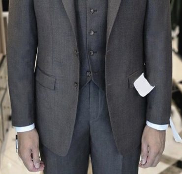 DGRIE - Dark Brown 3-Piece Notch Lapel Suit