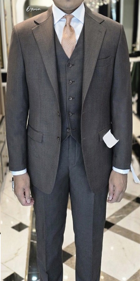 DGRIE - Dark Brown 3-Piece Notch Lapel Suit