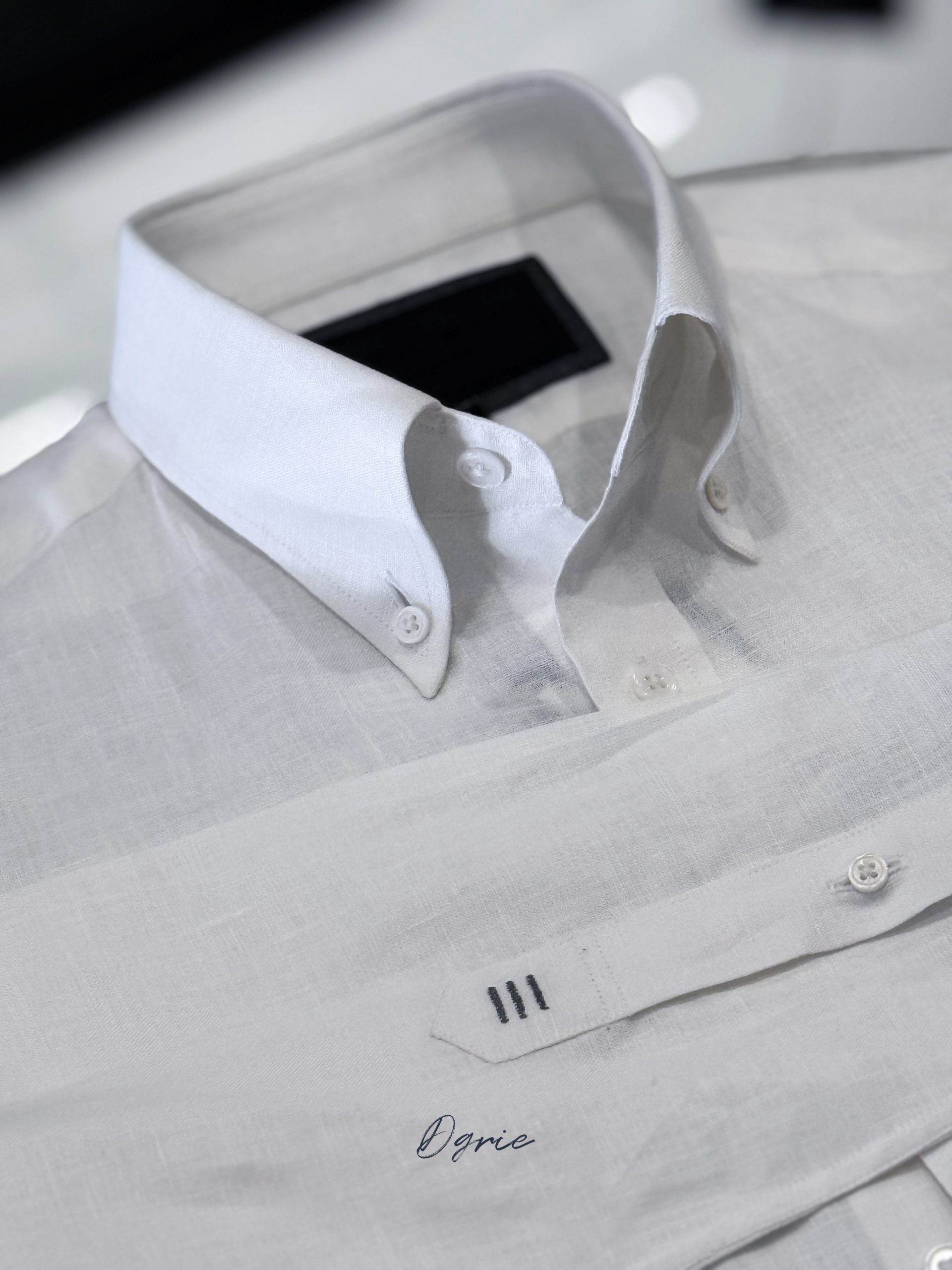 DGRIE READY TO WEAR - White Linen Three-bar Shirt