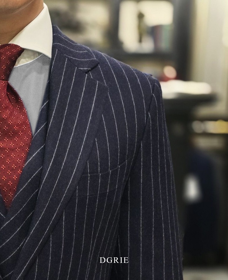 ตัดสูท DGRIE NAVY FLANNEL CLASSIC 3 PIECE SUITS