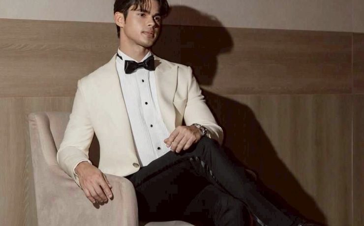 DGRIE Spotlight : Kim Goodburn Loro Piana Ivory Wool Dinner Suit