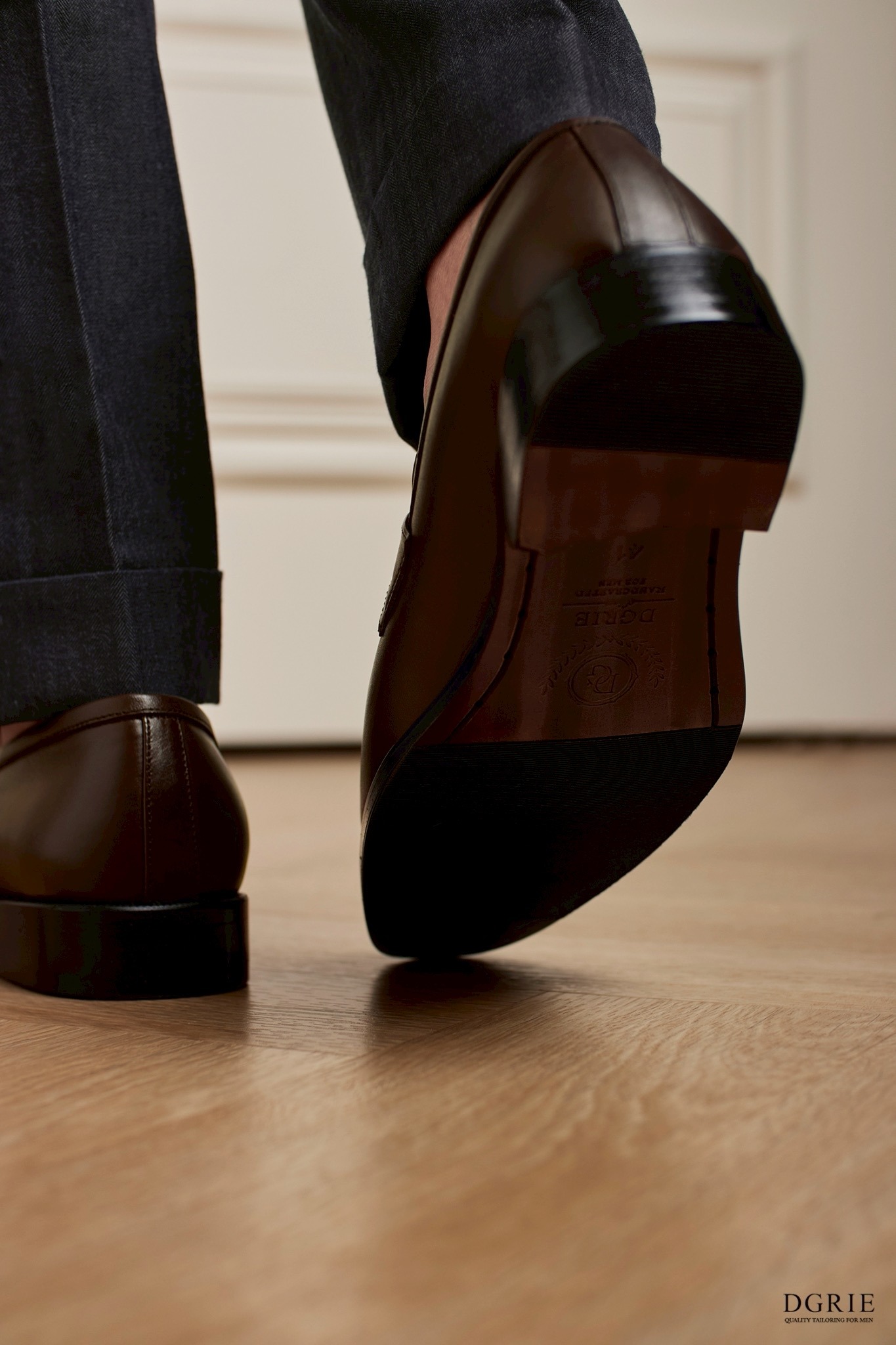 รองเท้าหนัง โลฟเฟอร์ Premium Penny Loafer Dark Brown Shoes