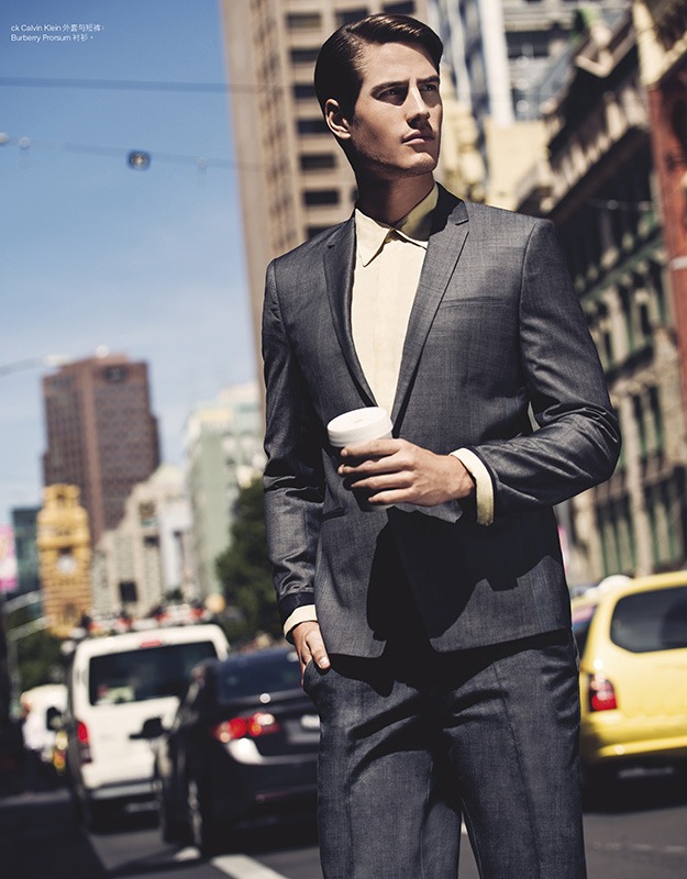 5 things you need to know now: 5 สิ่งที่คุณควรรู้เกี่ยวกับสูท 8 074-083•06_Fashion SPREADS.indd