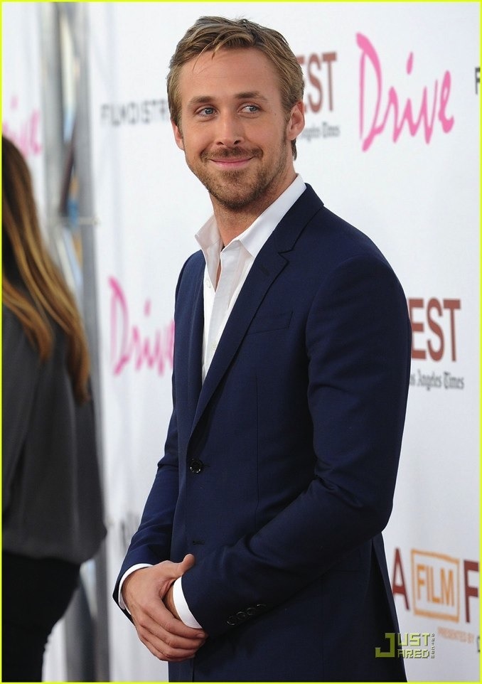 ryan-gosling-suits-10