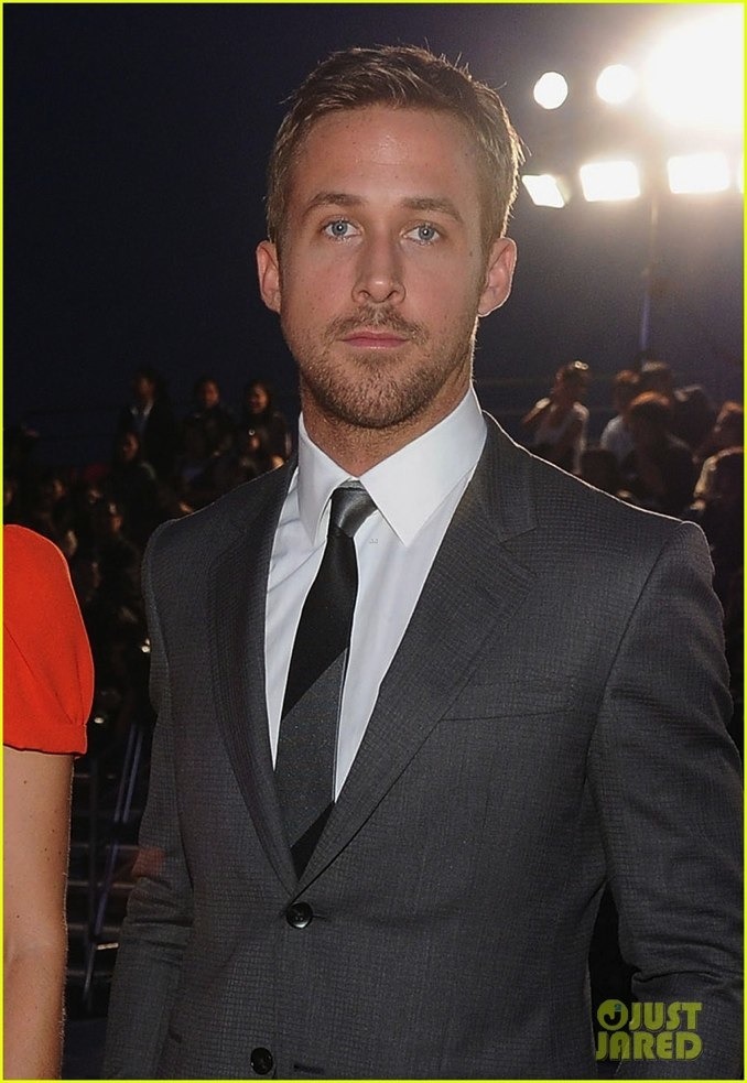 ryan-gosling-suits-13