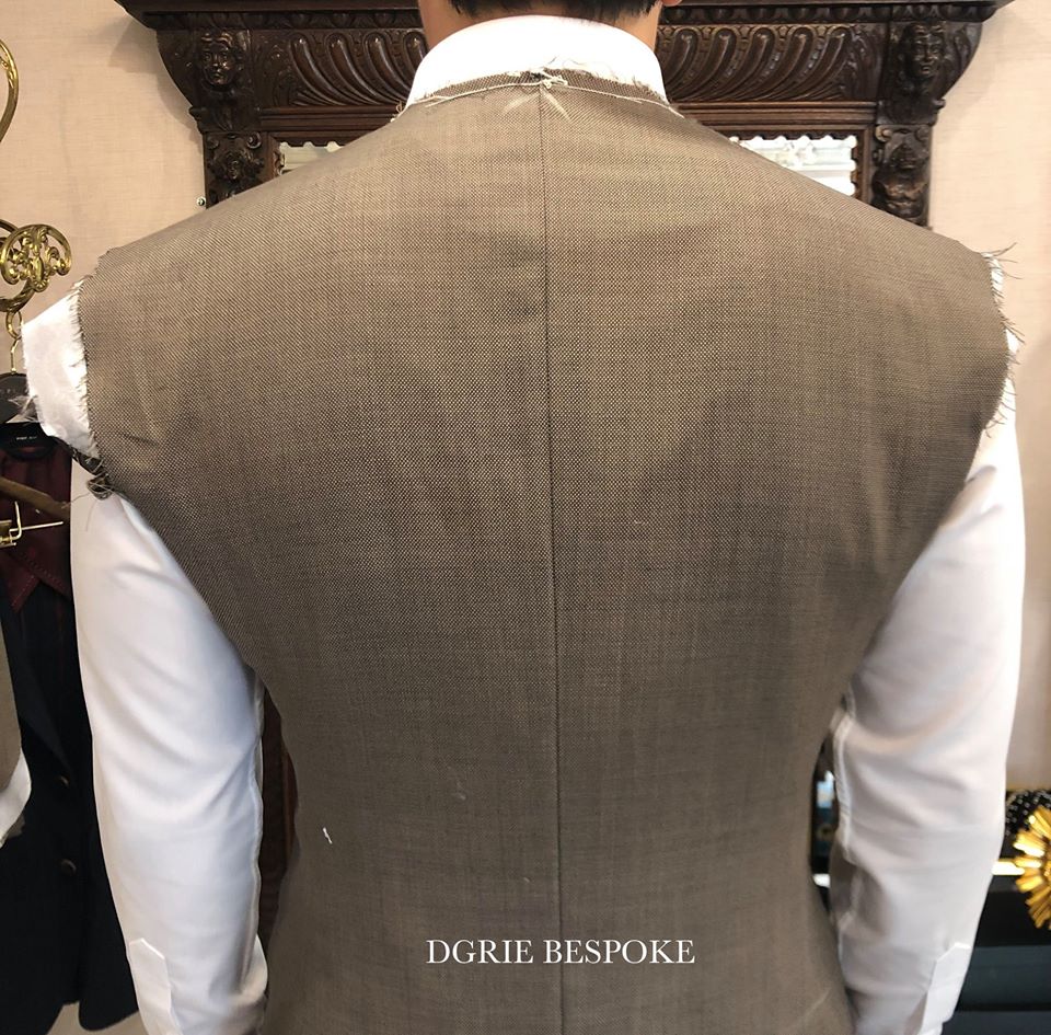 dgrie today fitting at sathorn fisheyes brown suits peak lapel 2buttons dgrie 2