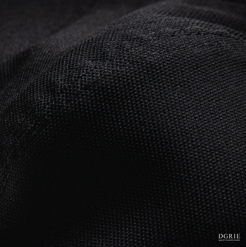 dgrie no 2 black stripe water repellent anti pollution face mask dgrie 9