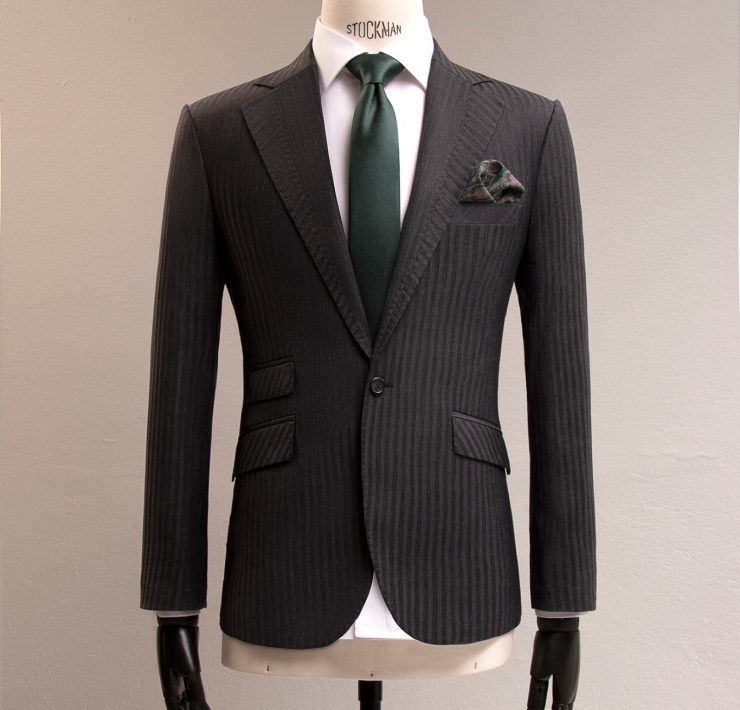 STRIPE 2 TONE BLACK ON GRAY: เสื้อสูทสีดำ สูทดำลายทาง 18 stripe 2 tone black on gray dgrie 3