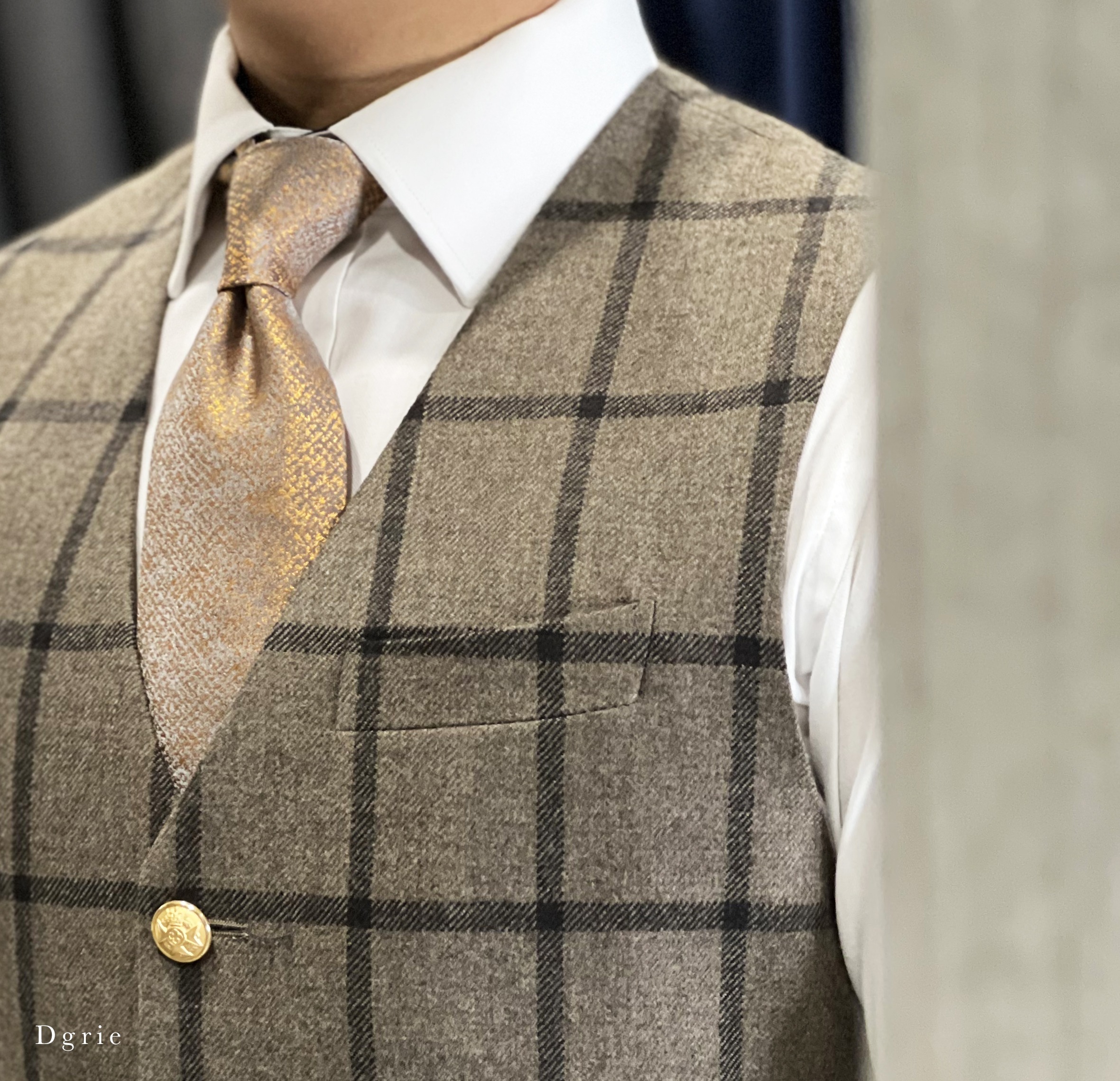 classic brown flannel vest dgrie 1