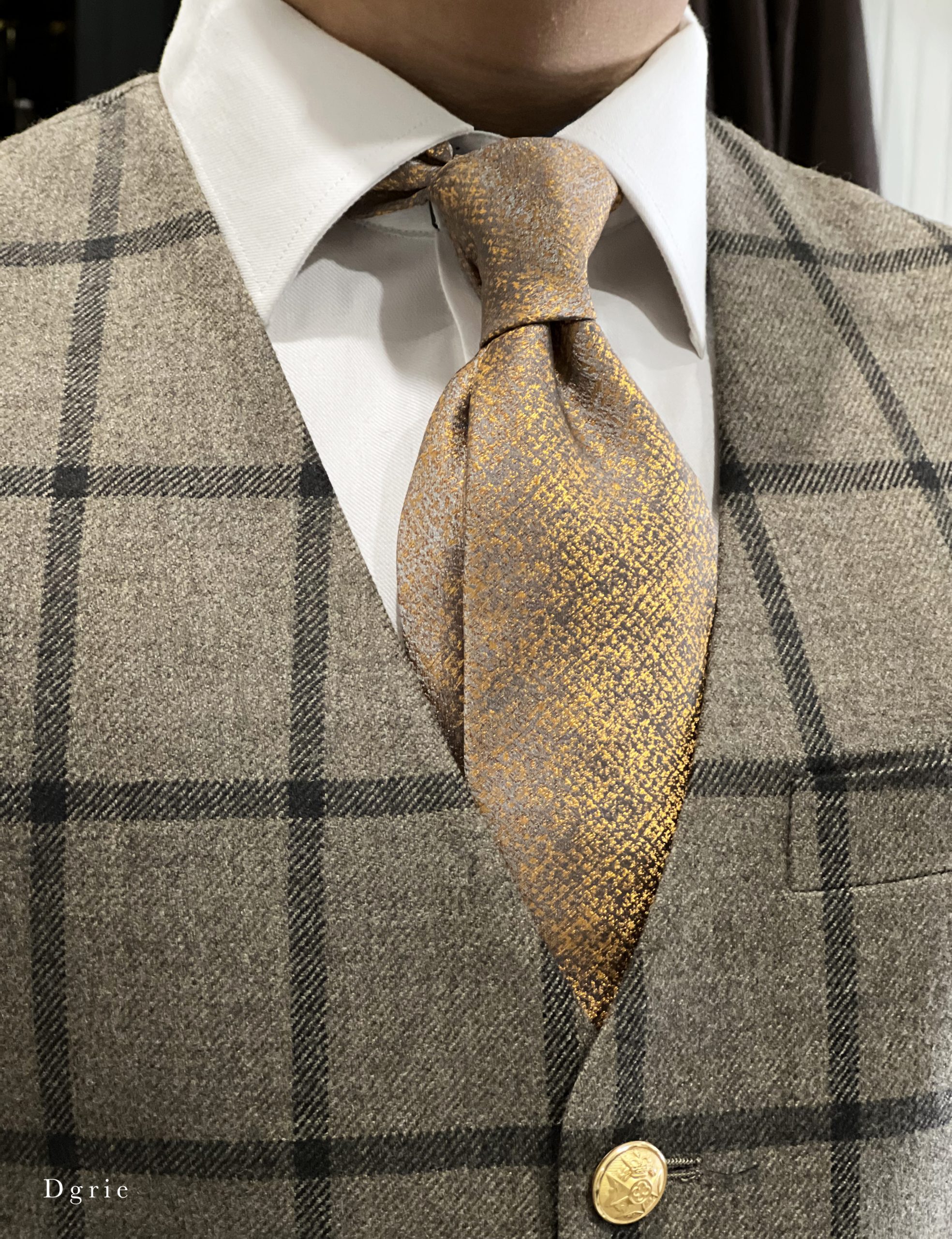 classic brown flannel vest dgrie