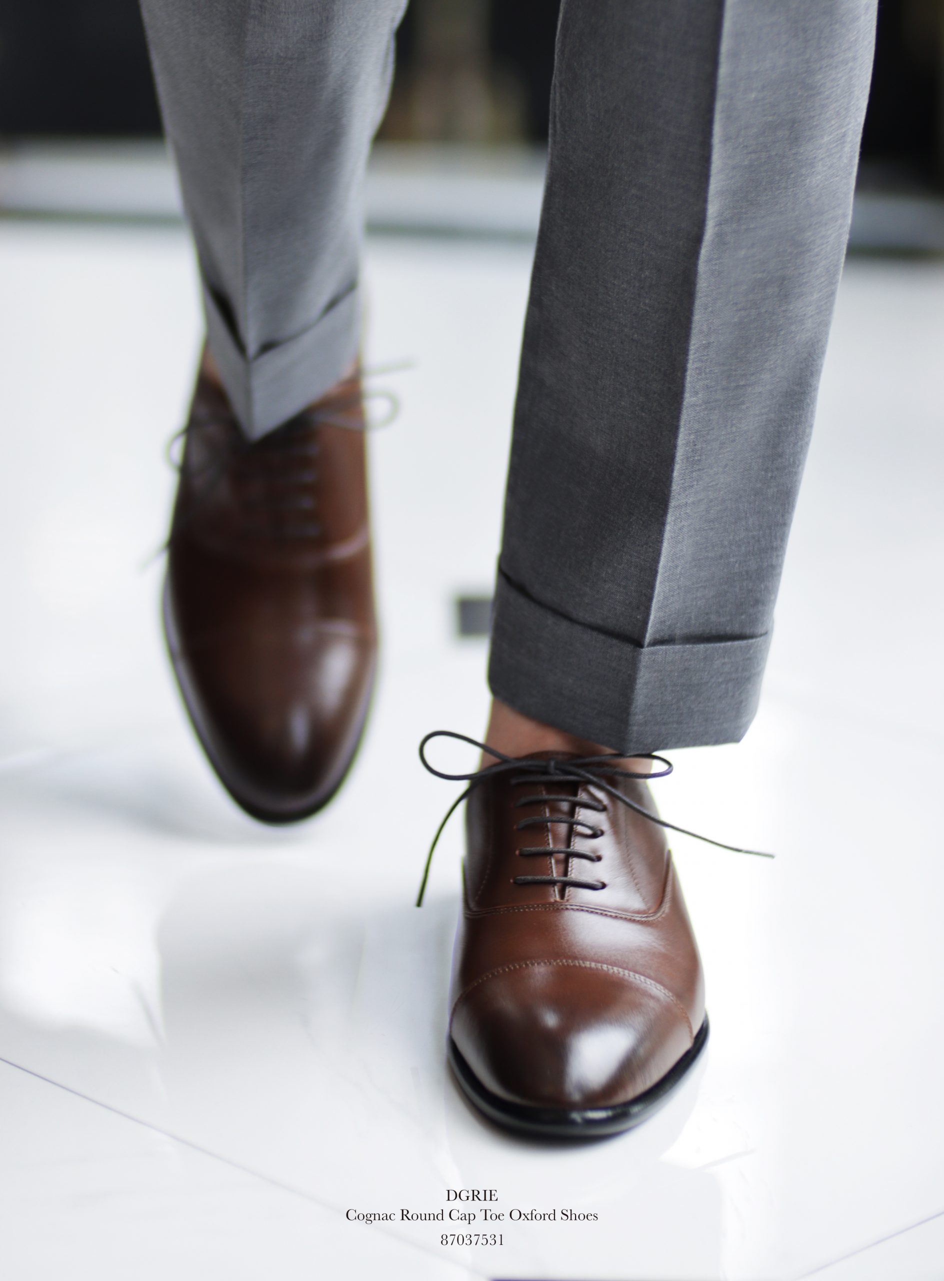 dgrie cognac round cap toe oxford shoes dgrie