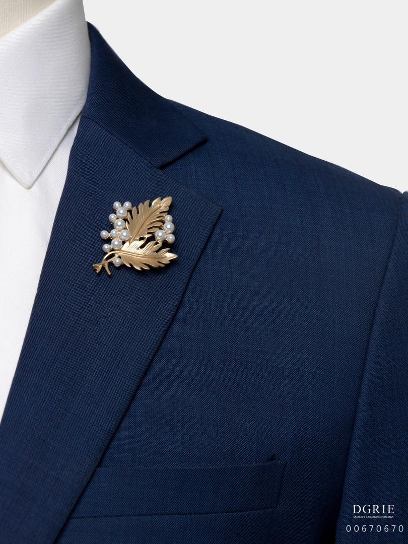 golden of leaf and pearl brooch dgrie 1