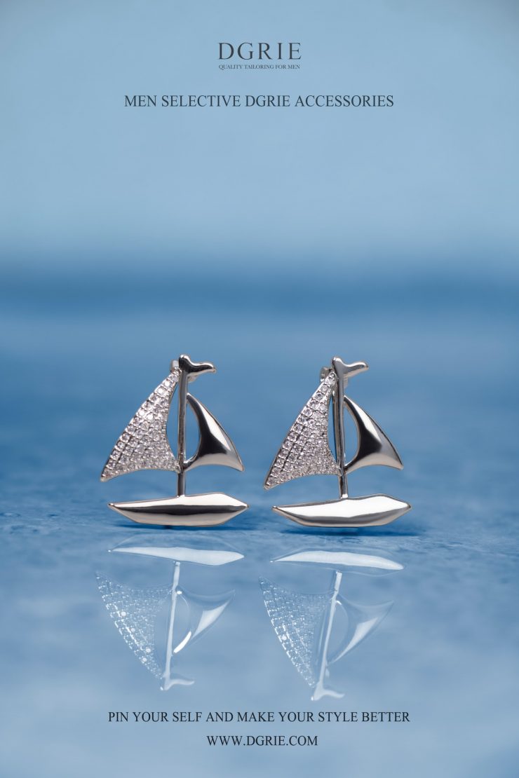 เข็มกลัดเรือใบเพชร DGRIE - Silver Sailboat Sparkle Brooch