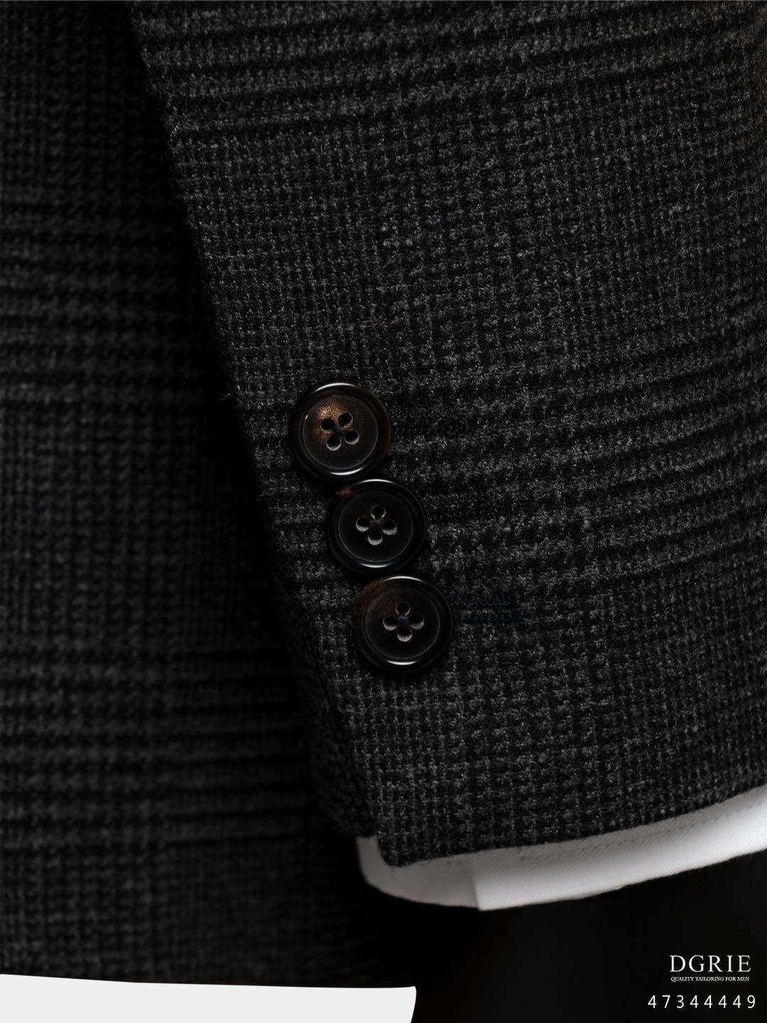 แจ็คเก็ตผ้าวูล สีเทาเข้ม Dark Grey Glen Check Wool Jacket - DGRIE