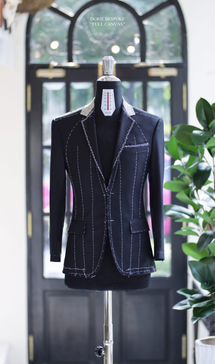ตัดสูทหางม้า สีดำ HerringBone Small Lapel Full Canvas suit