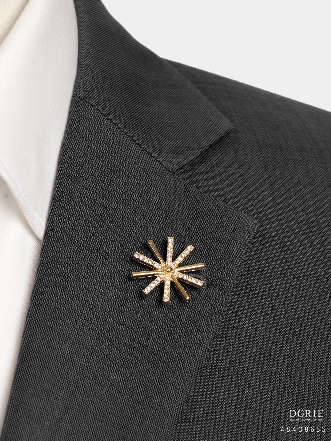 เข็มกลัดติดปก Gold And Diamond Asterisk Sparkle Brooch