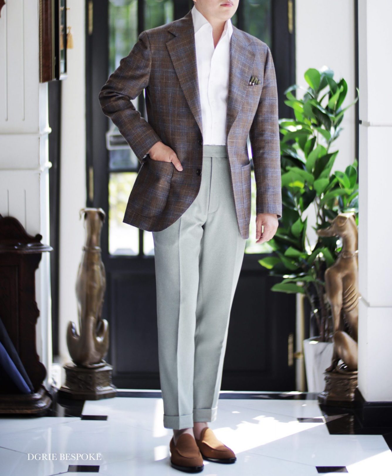 ตัดสูท DGRIE Bespoke Holland & Sherry “Crispaire”